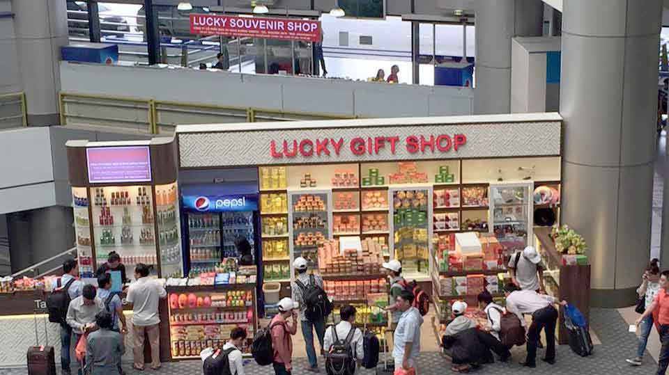 AST cho biết, các điểm kinh doanh mở cuối năm 2017 tại sân bay Nội Bài cũng đi vào hoạt động kinh doanh ổn định hơn.