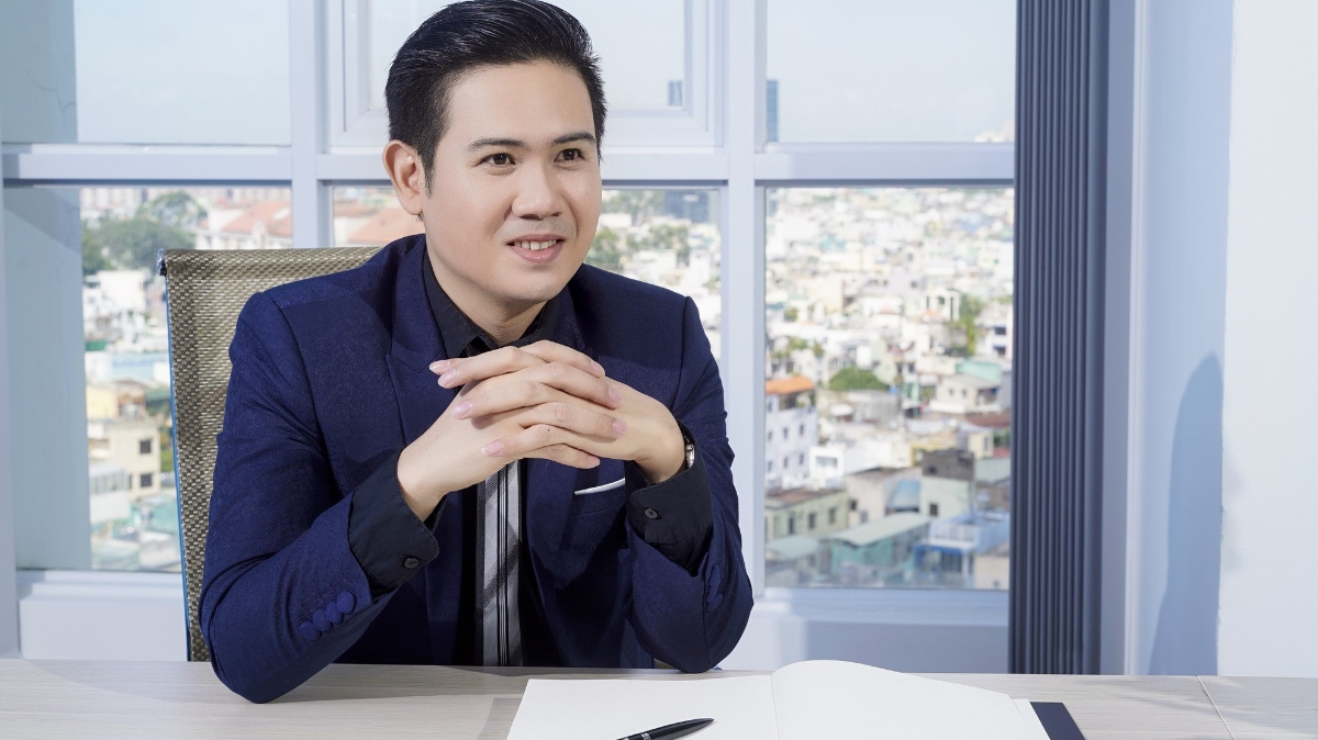 Chủ tịch Tập đoàn Asanzo: Ông Phạm Văn Tam.