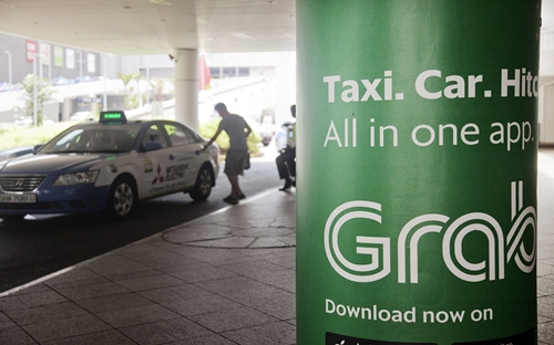 Tính tới tháng 6/2017, Grab có hơn 45 triệu lượt tải xuống thiết bị di 
động, tăng gấp 3 lần so với năm trước đó, đồng thời thực hiện hơn 2,5 
triệu chuyến xe mỗi ngày. 