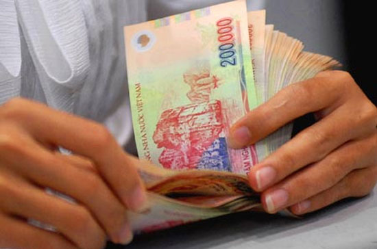 Theo Ngân hàng Nhà nước, đây là những quy định nhằm tăng cường công tác quản lý ngoại hối, ngay cả việc mang theo VND.