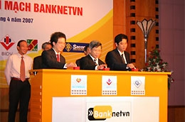 Ngày 21/4/2007, Banknetvn đi vào hoạt động với 94,5 tỷ đồng vốn góp ban đầu của 8 cổ đông sáng lập.