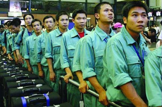 Năm nay Chính phủ bố trí nguồn vốn cho chính sách xuất khẩu lao động ít hơn những năm trước.