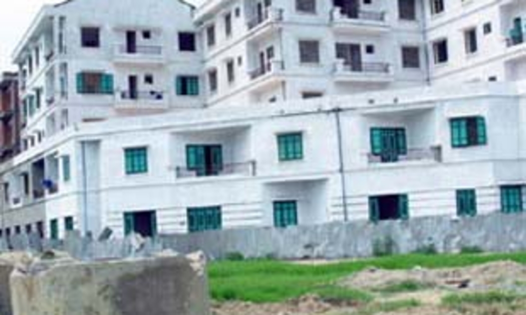 Để tạo bước đột phá thực sự trong chính sách phát triển nhà ở cho đối tượng có thu nhập thấp, cuối tháng 3 vừa qua, Bộ Xây dựng đã chính thức trình Chính phủ phương án cụ thể và đã được thông qua.