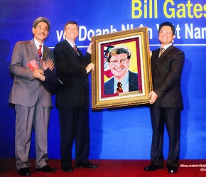 Trao tặng bức chân dung làm từ đá quý cho ông chủ tập đoàn Microsoft Bill Gates.