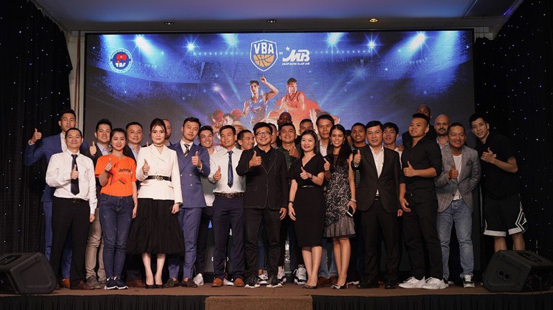 Mùa giải VBA by MB 2019 sẽ chính thức diễn ra từ ngày 1/6/2019 và App MBBank sẽ là kênh bán vé chính thức đầu tiên sau ngày họp báo 6/5. 