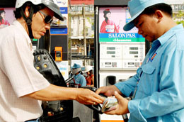 Như vậy, cơ hội có thể giảm giá bán xăng dầu trong nước đặt ra thời gian gần đây đã chính thức bị đóng lại.