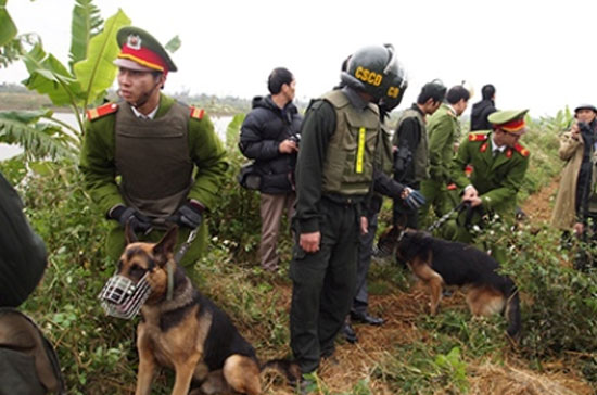 Lực lượng công an, quân sự đã được huy động rầm rộ vào một vụ cưỡng chế đất đai.