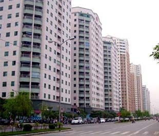 Năng lượng tiêu thụ cho khu vực các tòa nhà, đặc biệt là các công trình nhà ở và công trình công cộng cao tầng ngay từ năm 1994 đã chiếm khoảng 23-24% trên tổng số năng lượng tiêu dùng.