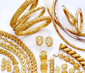 Nhu cầu vàng tăng cao tại các nước đông dân như  Trung Quốc, Ấn Độ là một trong số những nhân tố đẩy giá vàng lên.