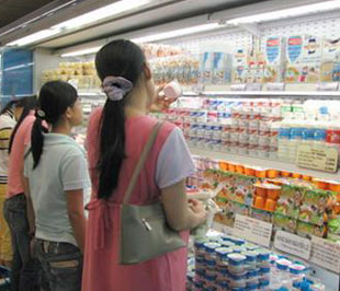 Ông Xuân cho rằng, chính những nhà phân phối trong nước mới là những người hiểu về tâm lý tiêu dùng Việt Nam nhất.