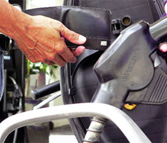 "Chỉ khi nào Nhà nước không can thiệp vào việc kinh doanh của doanh nghiệp, thì mới có thể mua hàng có bảo hiểm giá để cạnh tranh và giảm thiểu rủi ro."