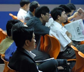 Dù đã bị xử phạt bằng hình thức cảnh cáo, nhiều công ty chứng khoán vẫn liên tục vi phạm.