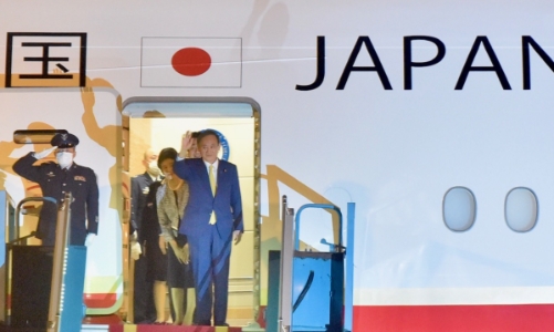 Thủ tướng Nhật Bản Suga Yoshihide bắt đầu thăm chính thức Việt Nam