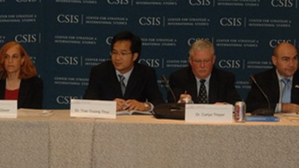 Bác bỏ lập trường của Trung Quốc về biển Đông