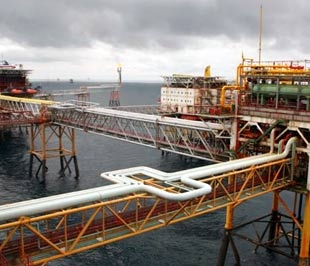 Một giàn khoan của Vietsopetro tại mỏ Bạch Hổ