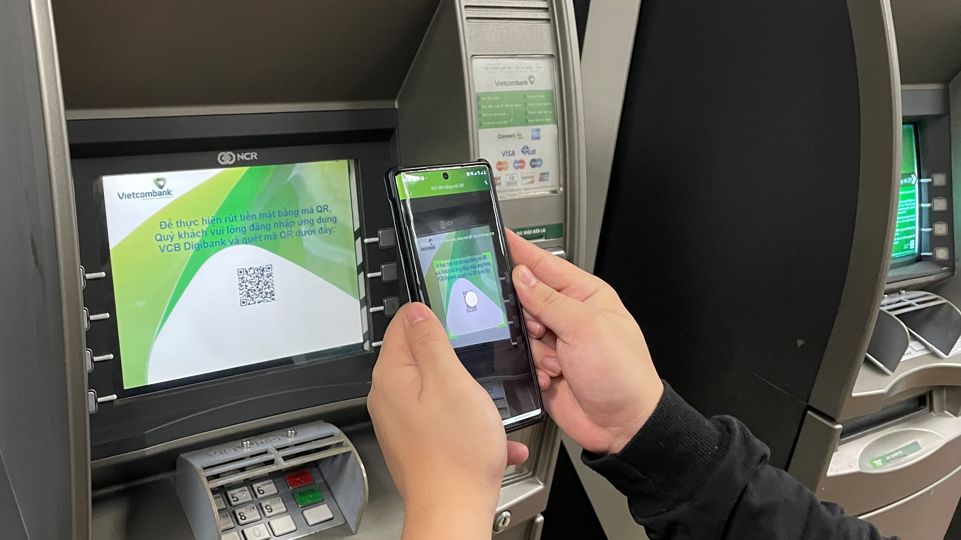 Tính bảo mật khi rút tiền bằng mã QR cũng rất cao, kẻ gian không thể lợi dụng sao chép thông tin cá nhân trên thẻ.