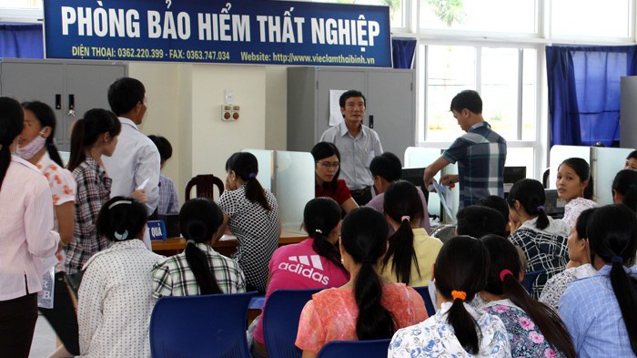 Trục lợi từ bảo hiểm thất nghiệp tạo sự mất công bằng trong thụ hưởng.