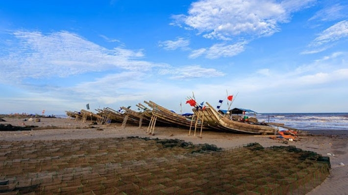 Bãi tắm Đông Hà thuộc huyện Hải Hậu, Nam Định.