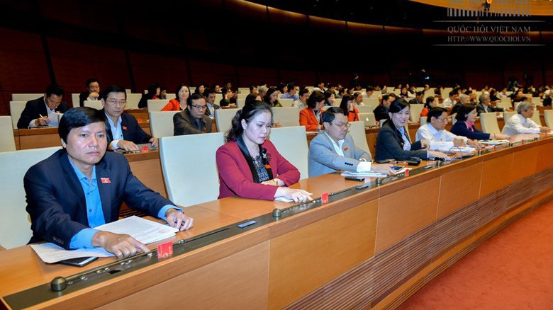 Chiều 21/11 Quốc hội đã thông qua hai luật và một nghị quyết.