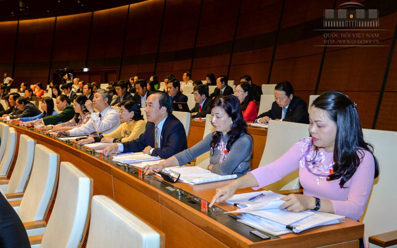 Tại nghị quyết, trong lĩnh vực văn hoá, thể thao và du lịch, Quốc hội yêu cầu tập trung thực hiện các giải pháp về xây dựng con người Việt Nam phát triển toàn diện.<br>