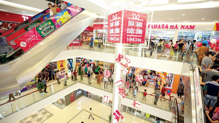 Sức mua cao thị trường bán lẻ tăng trưởng hai con số.