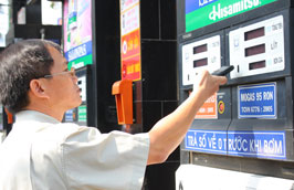 Bán hàng, cung ứng dịch vụ không đúng với mức giá do cơ quan chức năng quy định sẽ bị phạt tới 25 triệu đồng.