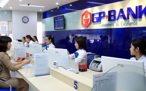 Nhiều khả năng đây sẽ là trường hợp đầu tiên trong quá trình tái cơ cấu các ngân hàng yếu kém có sự tham gia của khối ngoại.