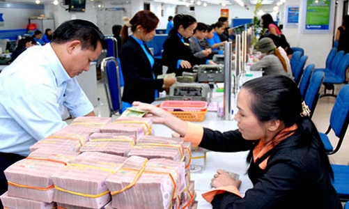 Giới hạn tăng tín dụng, cung vốn rẻ