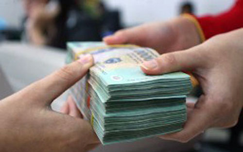 Sau một năm nữa, sức khỏe của các ngân hàng và doanh nghiệp có tốt lên được hay không lại là một 
vấn đề khác, mà Thông tư 02 chỉ là một miếng ghép khó mà tiếp tục trì 
hoãn.