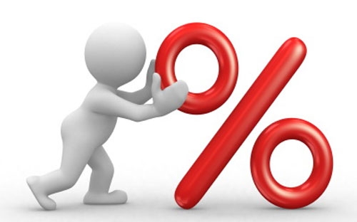 Theo Vụ Chính sách tiền tệ, trần lãi suất huy động là một điều kiện để giảm lãi suất cho vay, và lãi suất đã không còn là cản trở đối với hoạt động sản xuất kinh doanh của doanh nghiệp và người dân.<br>