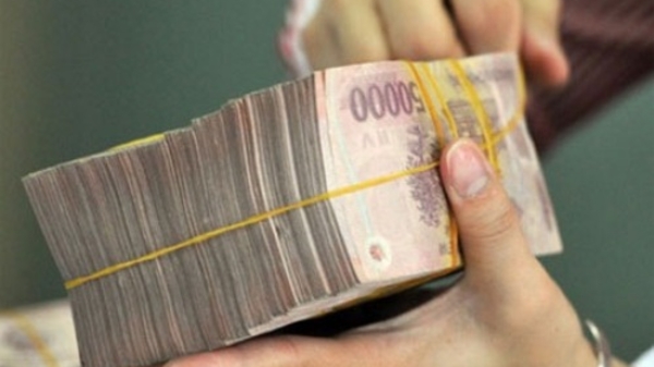 Các ngân hàng bị thúc xử lý nợ xấu