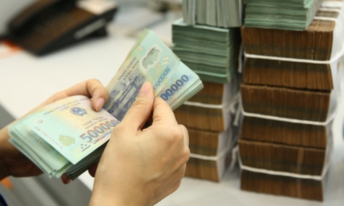 Ngân hàng mạnh tay chi cổ tức 