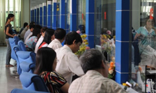 Lợi nhuận ngân hàng 6 tháng đầu năm: Chờ con số lạc quan