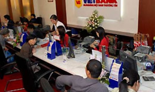 Ngân hàng nhỏ tiếp tục bị “thúc” tăng vốn