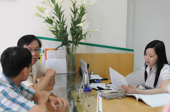 Với cơ chế thỏa thuận, doanh nghiệp và ngân hàng sẽ ngồi lại với nhau để tìm tiếng nói chung cho lãi suất các khoản vay trung, dài hạn - Ảnh: Quang Liên.