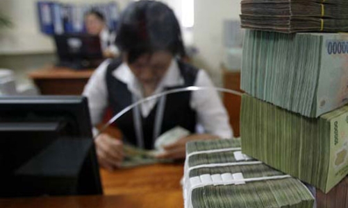 Ngân hàng đầu tiên báo lỗ trong quý 4/2011