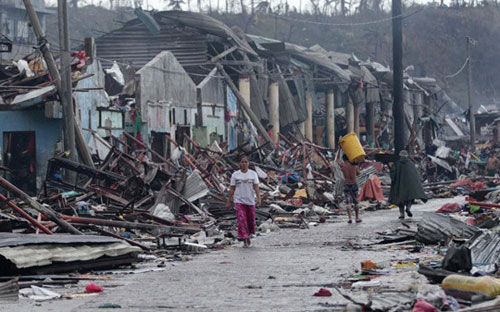 Siêu bão Haiyan khi đổ bộ vào Philippines vào ngày 9/11 vừa qua đã khiến khoảng 10.000 người được cho là đã thiệt mạng và mất tích.<br>