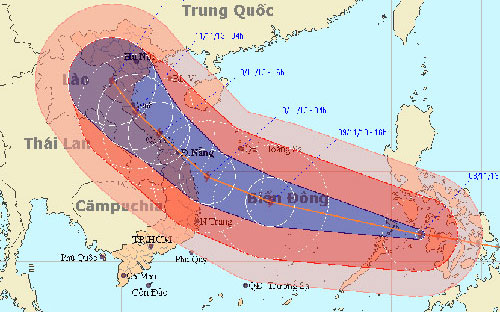  Đến chiều 8/11, siêu bão Haiyan đã ở khu vực miền Trung Philippines, 
mạnh cấp 16 - 17, giật cấp 17. Khi vào biển Đông, bão vẫn ở cấp rất cao,
 tốc độ di chuyển 30km/giờ. 
