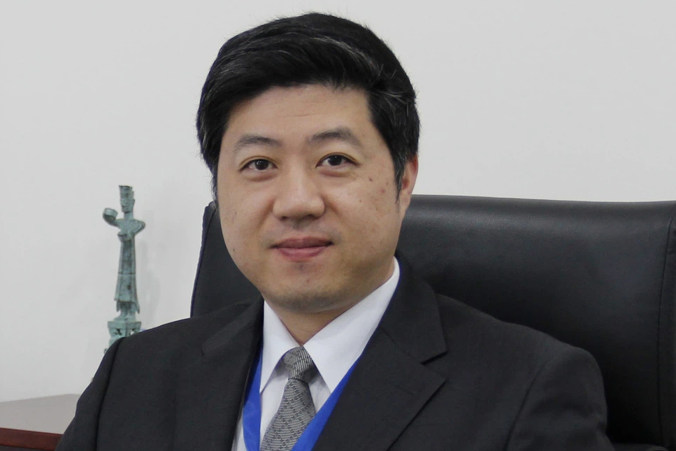 Ông Chen Chia Ken, Tổng giám đốc Công ty chứng khoán Phú Hưng