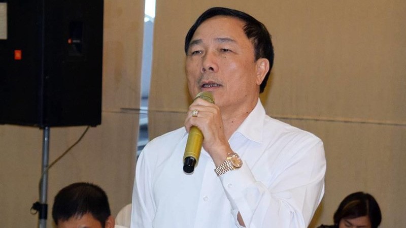 Doanh nhân Nguyễn Văn Đệ phát biểu tại hội thảo.