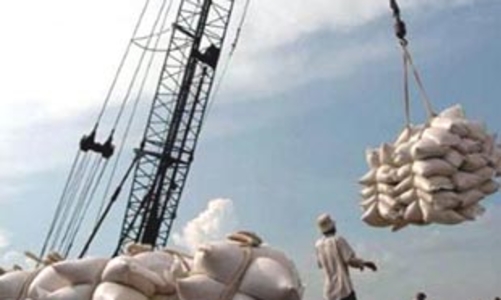 Xuất khẩu gạo: Hiệp hội “làm khó” doanh nghiệp?