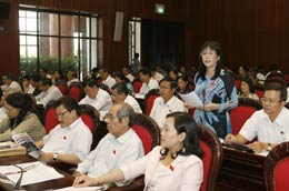 Quốc hội sẽ xem xét thông qua Dự án Luật sửa đổi, bổ sung một số điều của Luật thuế giá trị gia tăng và Luật thuế thu nhập doanh nghiệp ngay tại kỳ họp này.