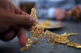 Vàng tăng trở lại nhưng mức tăng yếu - Ảnh: Getty.