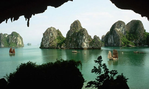 Du lịch xuyên quốc gia: Cơ hội và giải pháp