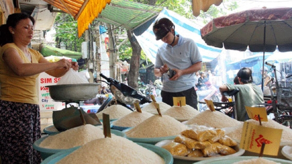 Kinh tế 2010 và nỗi lo giá tăng, điện thiếu