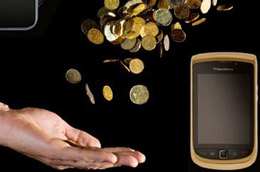 Chơi hàng công nghệ dát vàng, kim cương cũng là một cách khoe của thời hiện đại - Ảnh: PC World.