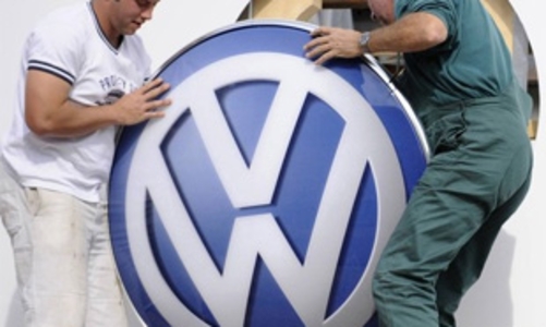 Volkswagen mạnh lên trong khủng hoảng