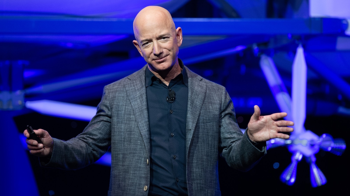 Tỷ phú Jeff Bezos - Ảnh: Getty Images