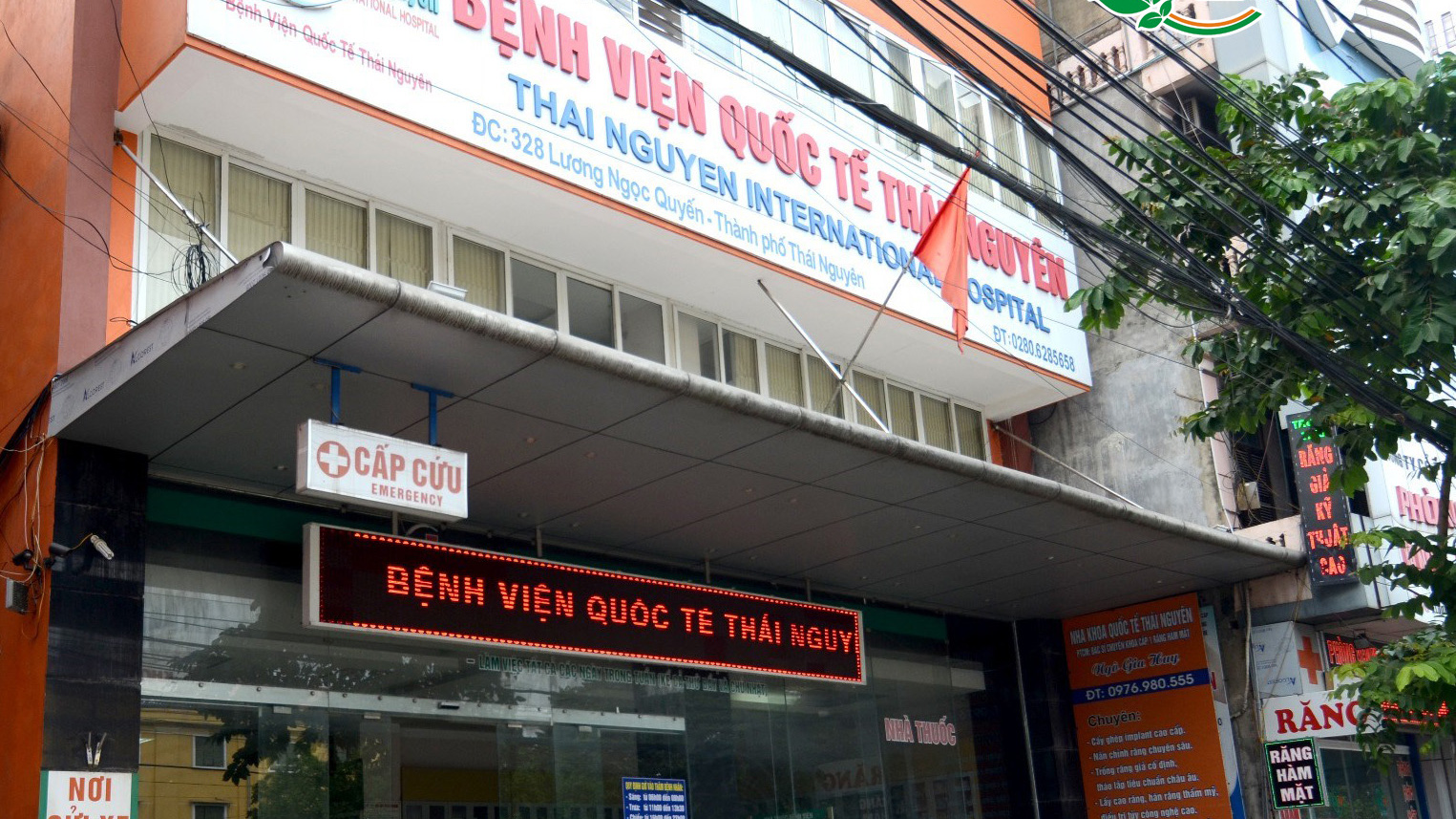 Bệnh viện quốc tế Thái Nguyên kể từ khi được thành lập đã luôn nỗ lực để mang lại sự chăm sóc y tế tốt nhất cho cộng đồng. Với trang bị thiết bị y tế tiên tiến và đội ngũ bác sĩ, y tá có trình độ chuyên môn cao, BVQT Thái Nguyên đã trở thành điểm đến y tế đáng tin cậy của người dân trong và ngoài tỉnh.