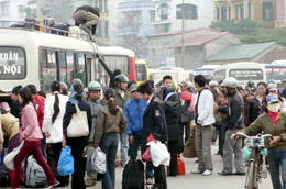 Theo dự báo, lượng khách trên các tuyến cự ly gần như Hà Nội- Nam Định, Thái Bình, Ninh Bình, Thanh Hóa... sẽ tăng mạnh vào dịp nghỉ Tết Dương lịch.